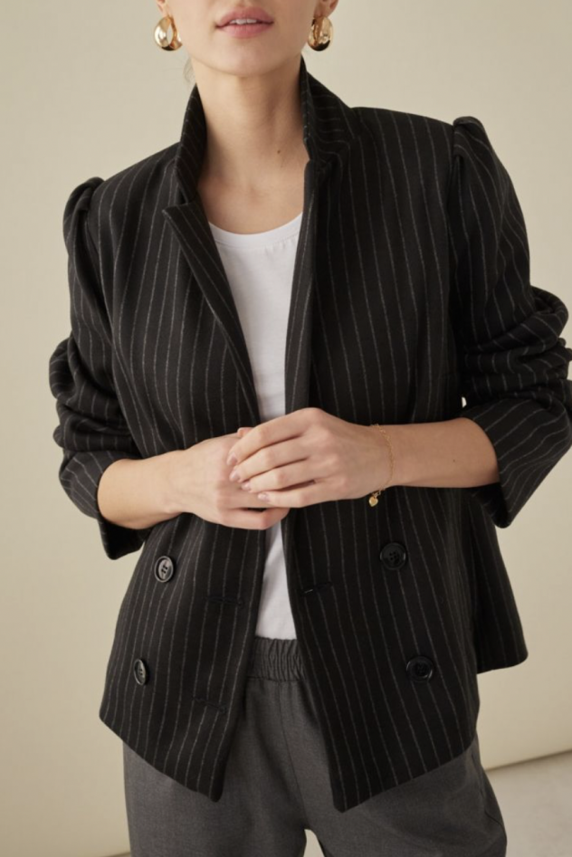 Czarna Wełniana Marynarka 100% wełny w białe paski z bufkami