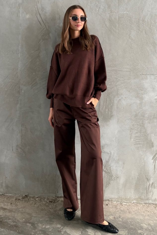 Wiskozowy naturalny miękki gruby sweter miękki czekoladowy brąz