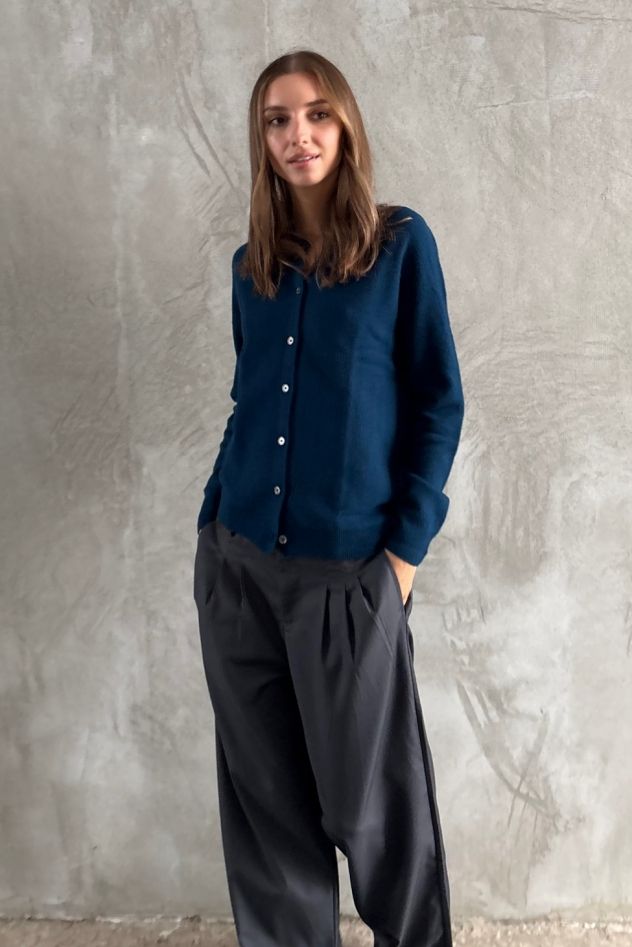 Wełniany ciepły miękki sweter rozpinany szmaragdowy morski 100% wełna