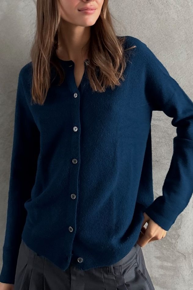 Wełniany ciepły miękki sweter rozpinany szmaragdowy morski 100% wełna