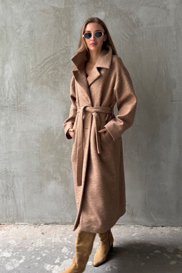 Płaszcz camel maxi a la karakuł długi oversize KIND of MAGIC