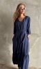 Wiskozowa sukienka granatowa CELEBRATION z falbaną i paskiem 