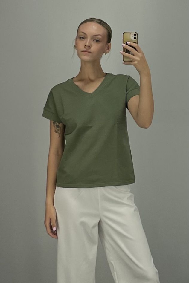 Bawełniany 100% TSHIRT z mięsistej 100% bawełny zielony-khaki