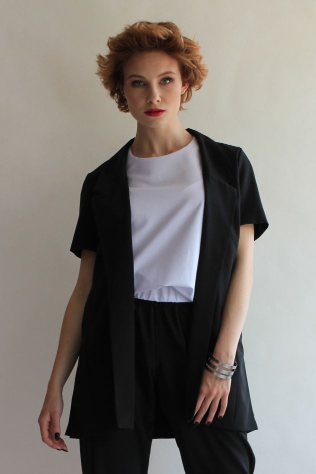 Marynarka L&E Loose and Elegance BLACK SHORT