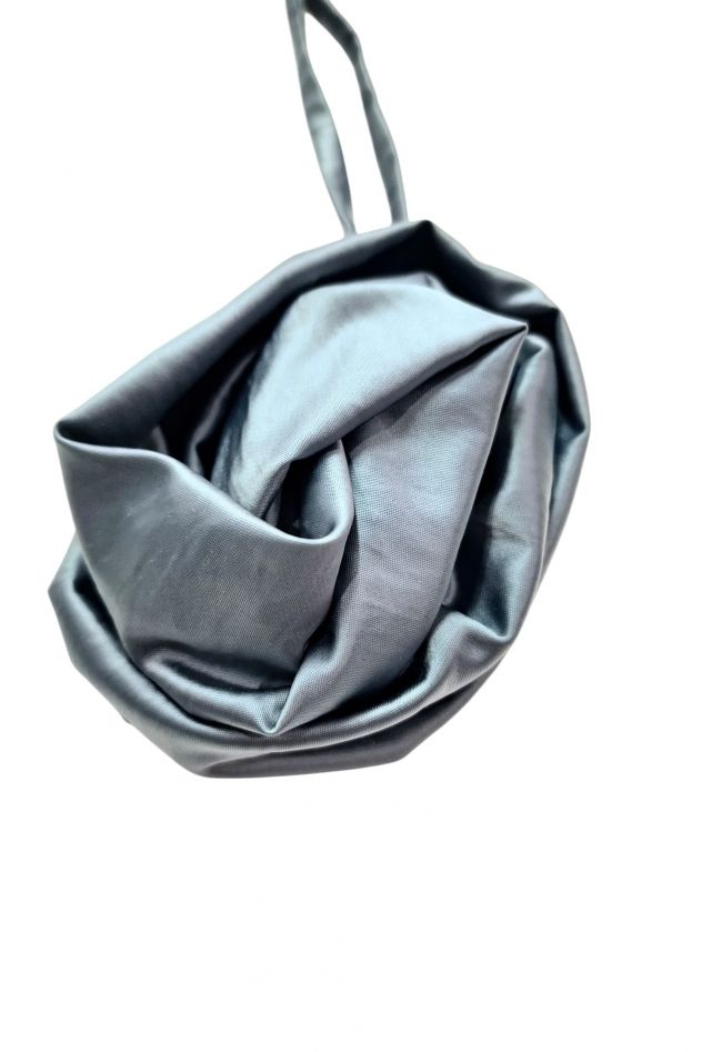 Choker na szyję duża róża błękitna tencel 