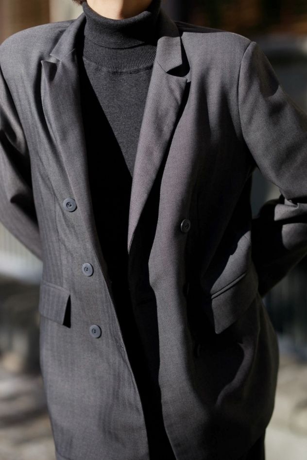 Wełniana Marynarka Szaro grafitowa w łagodną drobną jodełkę Dwurzędowa 100% wełny włoskiej virgin Wool