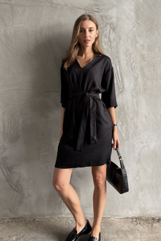 Czarna sukienka Classy czarna 100% tencel