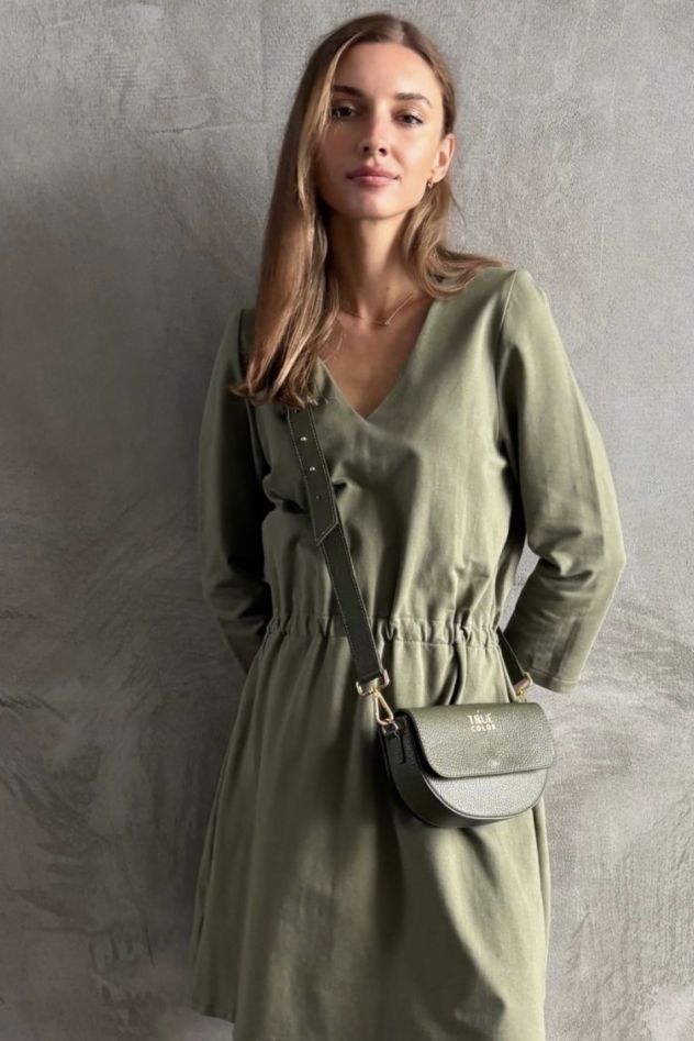 Bawełniana sukienka khaki z gumką, do kolan, 100% bawełna