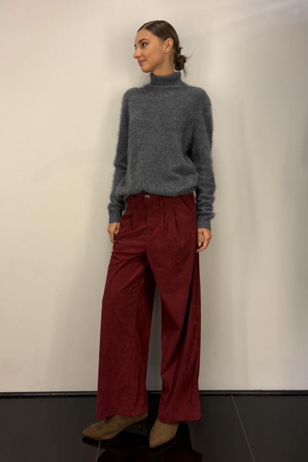 Bordo burgund karmazynowe spodnie sztruksowe szerokie z zakładkami i suwakiem