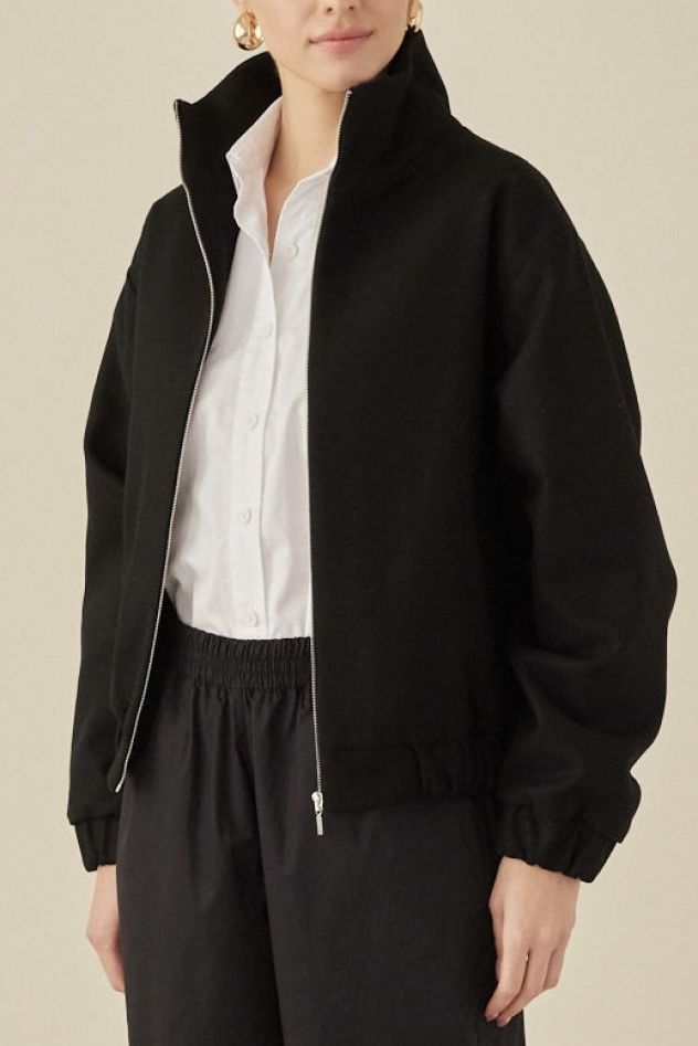 Czarna wełniana kurtka bomberka uniseks z wiskozową podszewką z metalowym suwakiem The Night Black Wełna 100%