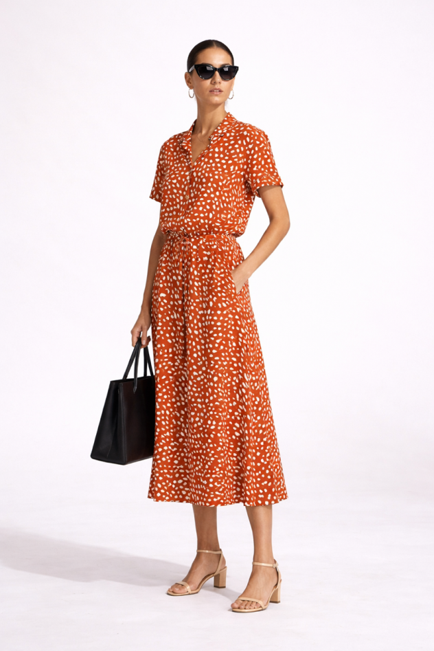 Rudo czerwona pomarańczowa w białe plamki sukienka 100% WISKOZY