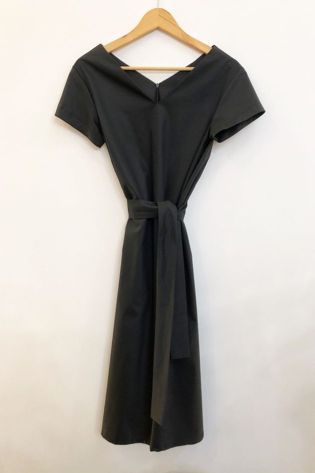 Czarna wełniana sukienka SIMPLICITY BLACK MIDI