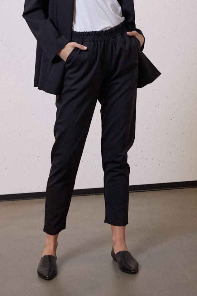 Czarne spodnie Loose Wełniane - nowość wełna włoska