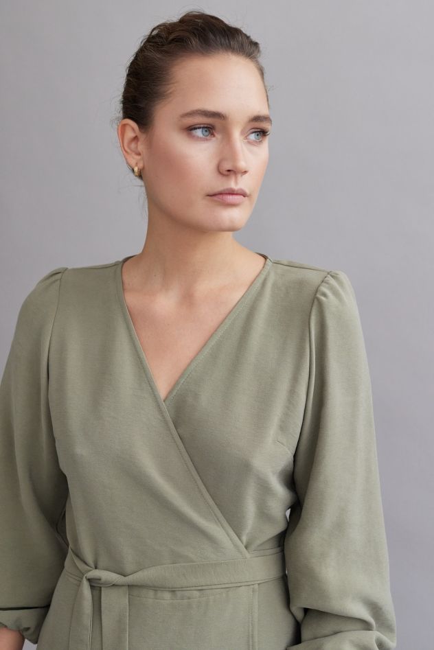 Spodnie z gumką Jedwabna Khaki Loose 50% jedwab 50 wiskoza