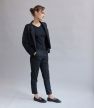 Krótka marynarka wełniana czarna bez guzików LOOSE & Elegance SHORT