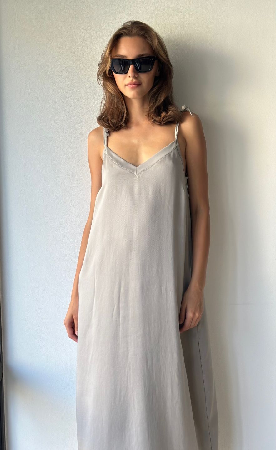 Tencel 100% delikatna przewiewna maxi długa sukienka beżowo szara maxi