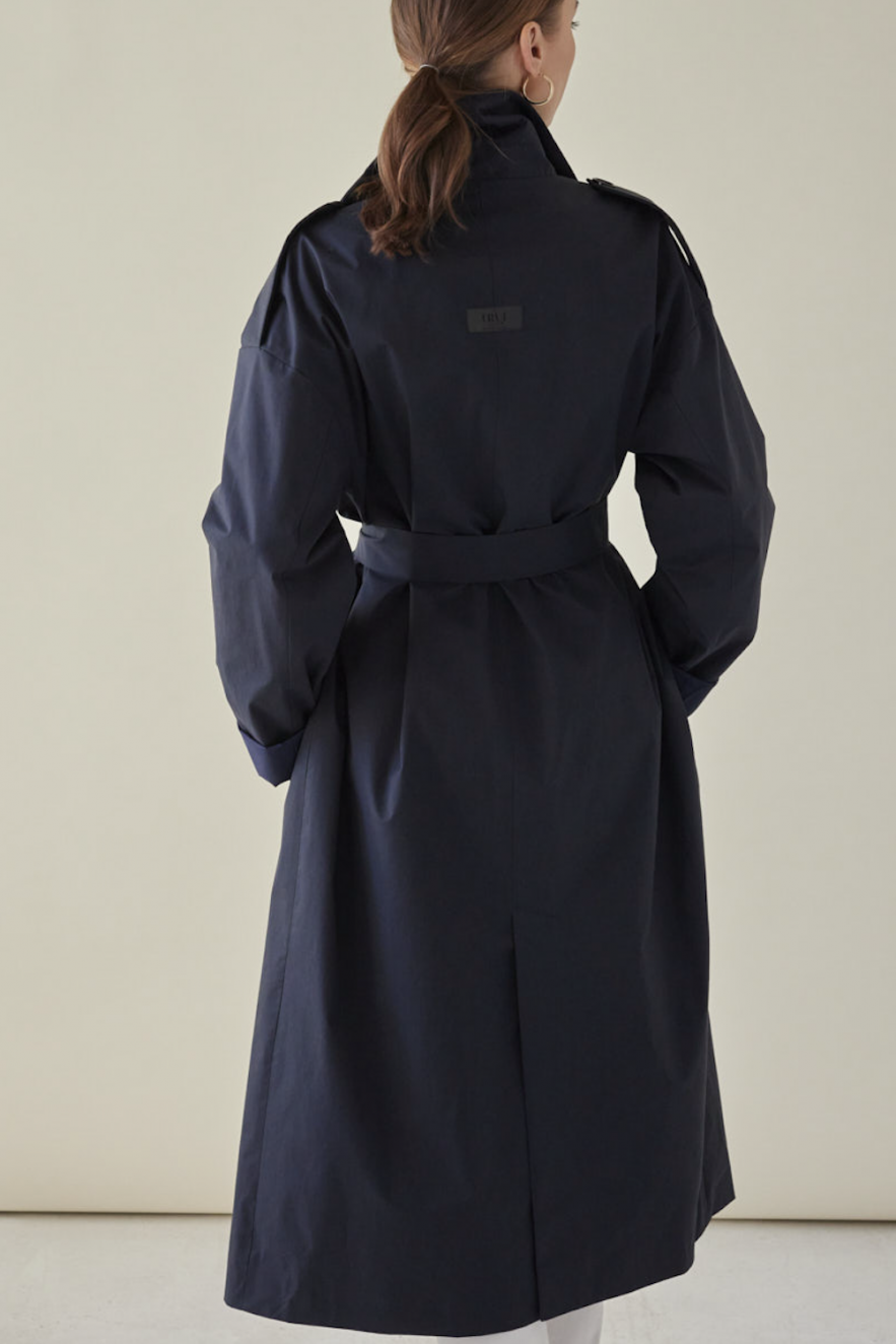 Granatowy bawełniany płaszcz prochowiec Kind Of Magic