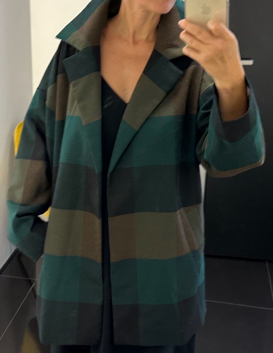 Płaszcz wełniany 100% wełna duża zielona krata Kurtka Ciepła Narzutka