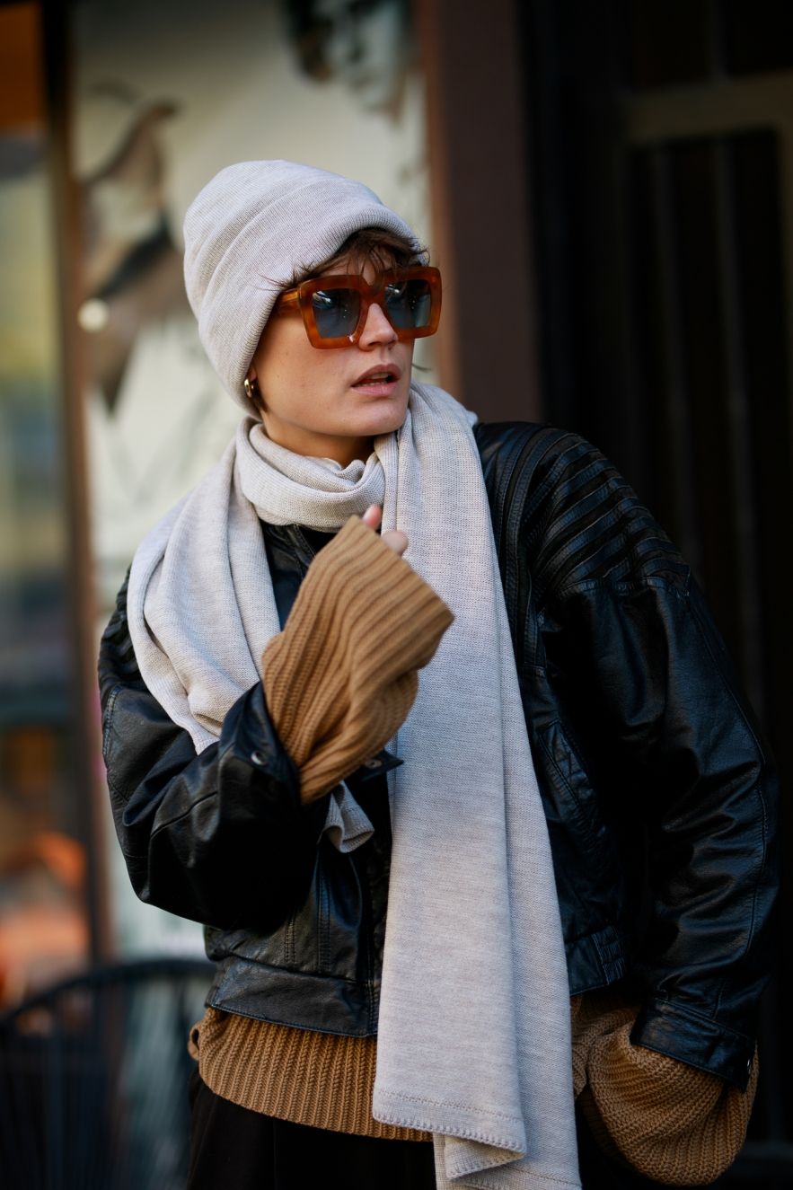 Wełniana Zimowa Czapka 100% wełny merino unisex Beżowo szara melanżowa 
