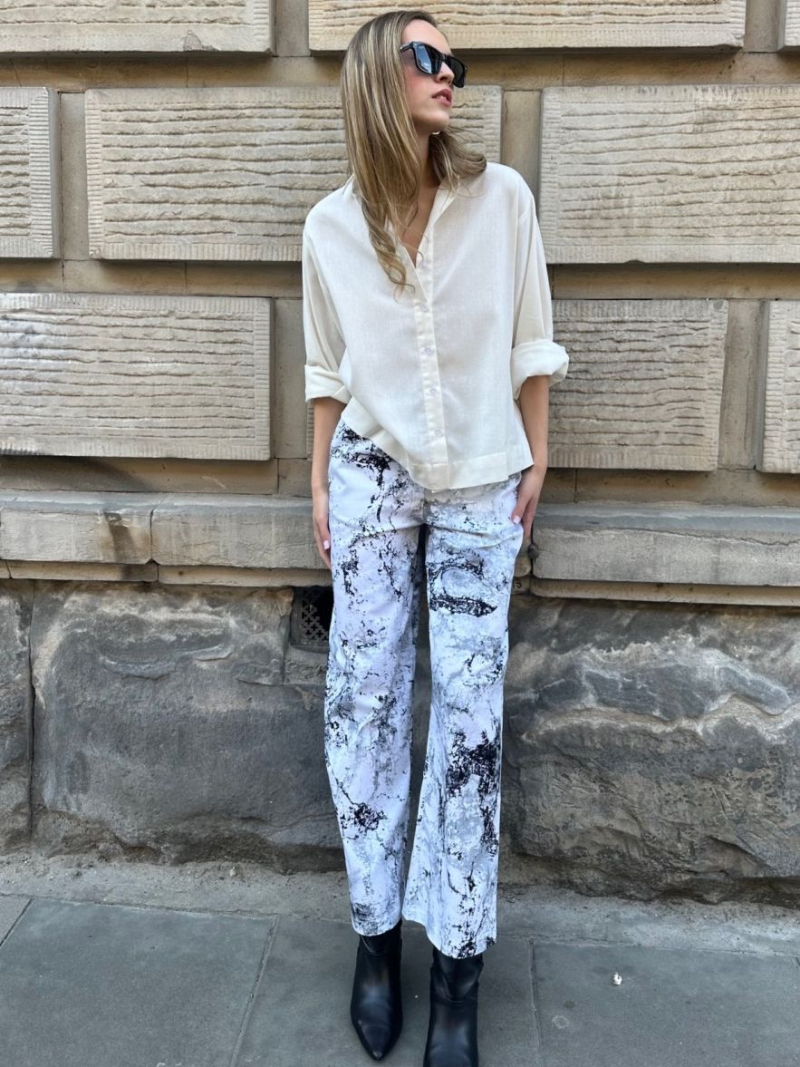 SHOP THE LOOK 2 - limitowane spodnie dżinsowe i biała koszula