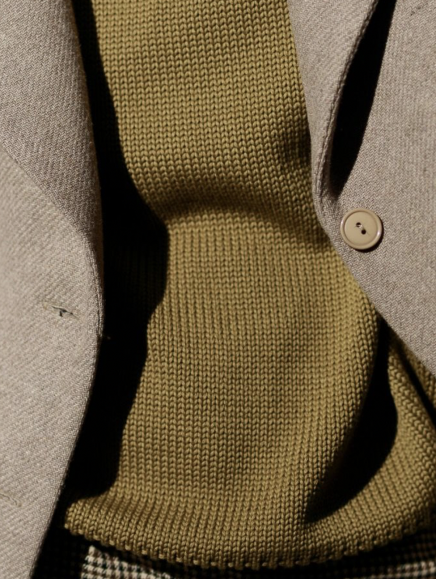 Długi i krótszy bawełniany 100% ZIELONA oliwka khaki sweter z okrągłym dekoltem oversize z naturalnej dzianiny