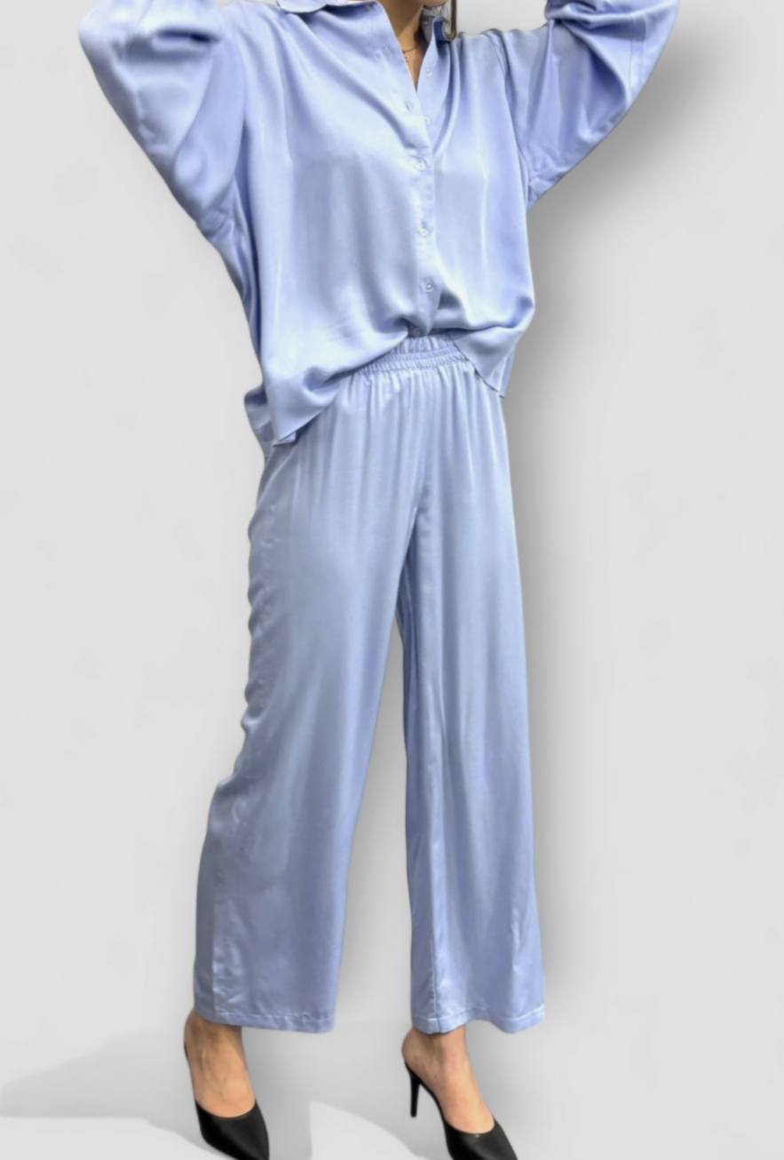 SHOP THE LOOK 10 - błękitna wiskoza kuloty i koszula na guziki