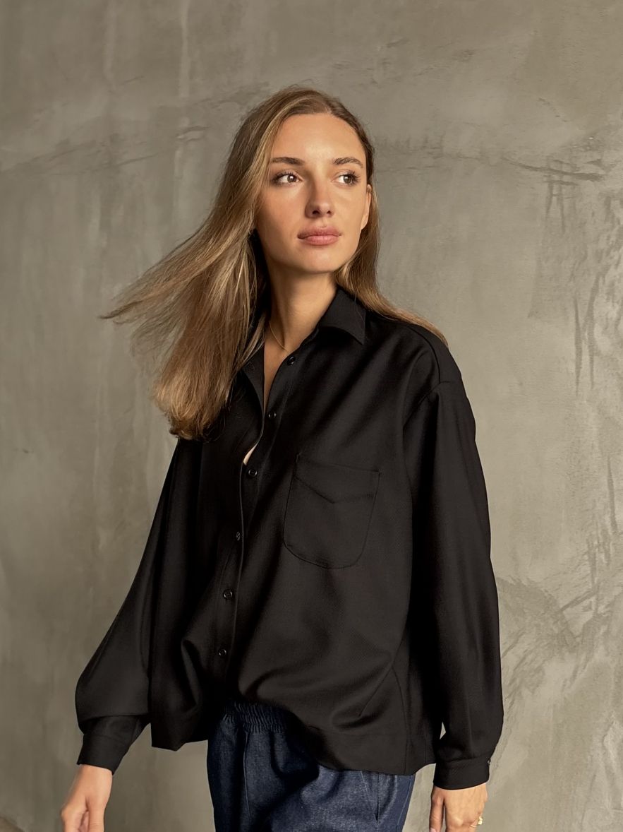 Oversize czarna koszula  z czystej wełny VIRGIN wool miękkiej