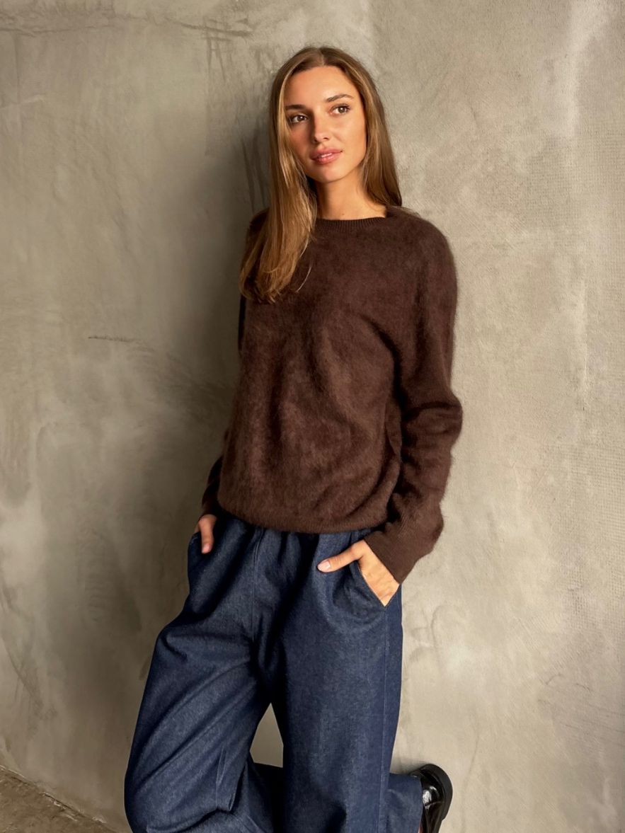 Sweter czekoladowy miękki 100% kaszmir 