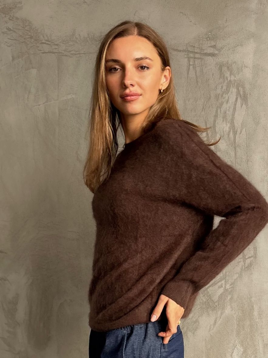 Sweter czekoladowy miękki 100% kaszmir 