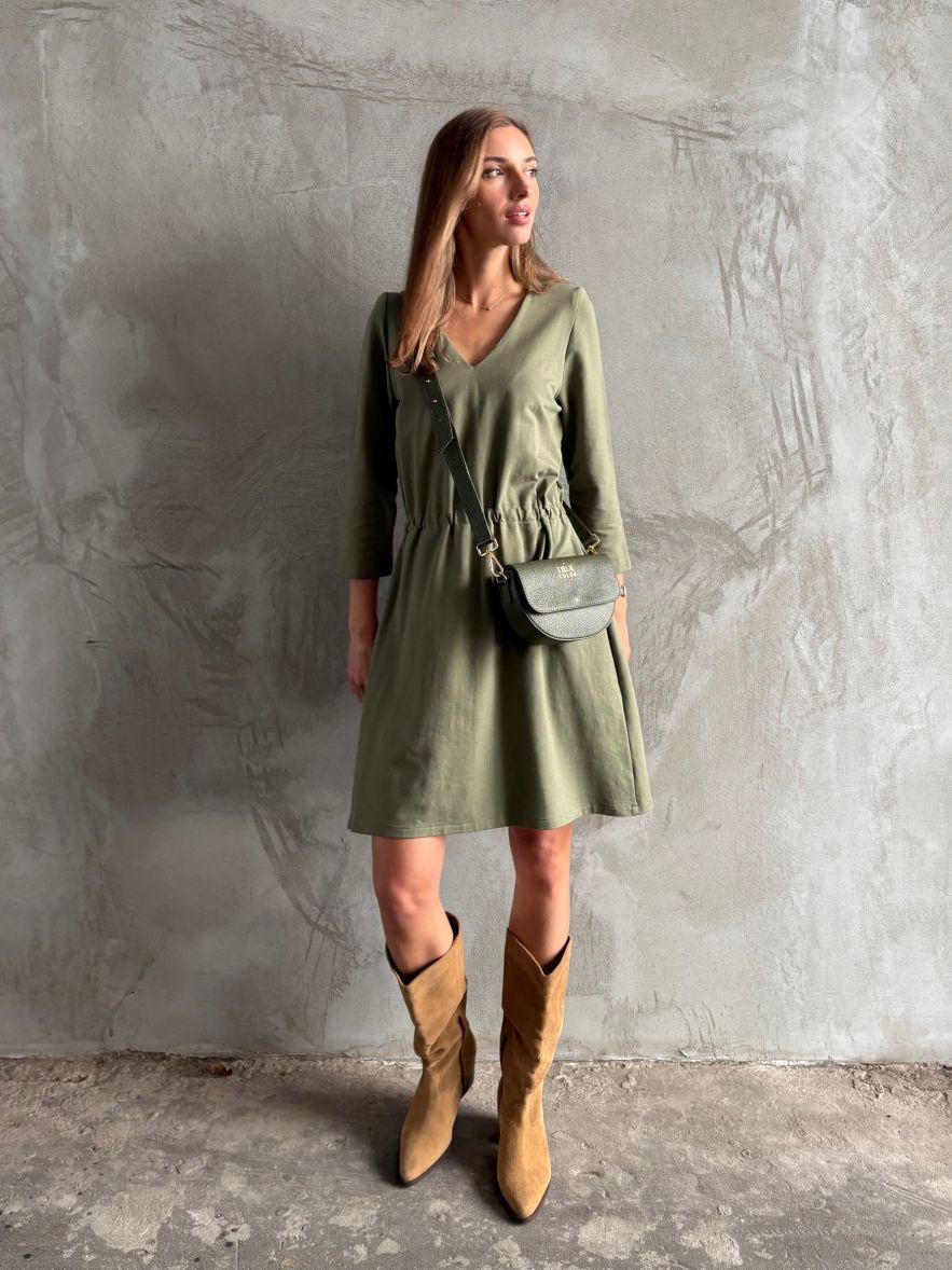 Bawełniana sukienka khaki z gumką, do kolan, 100% bawełna