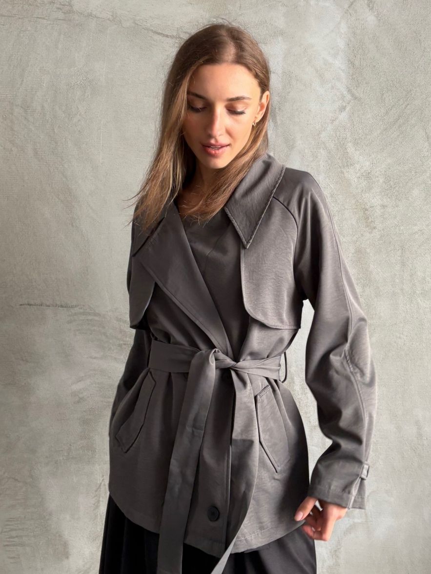 Szary płaszczyk kurtka przejściowy