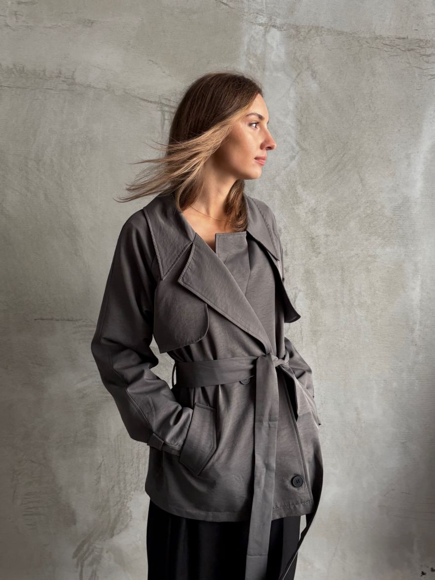 Szary płaszczyk kurtka przejściowy