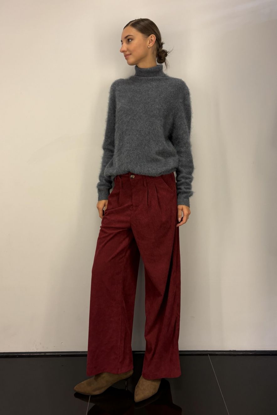 Bordo burgund karmazynowe spodnie sztruksowe szerokie z zakładkami i suwakiem