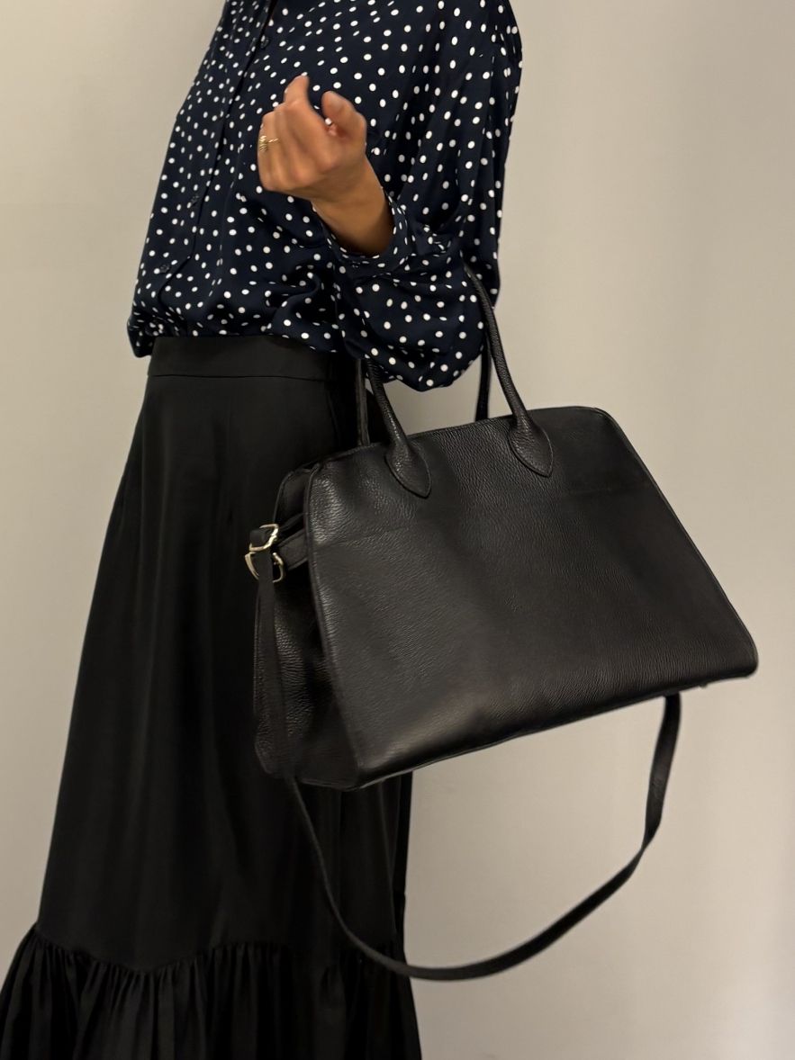 Duża Torebka skórzana czarna z podwójnymi uszami i długim paskiem 100% skóra naturalna