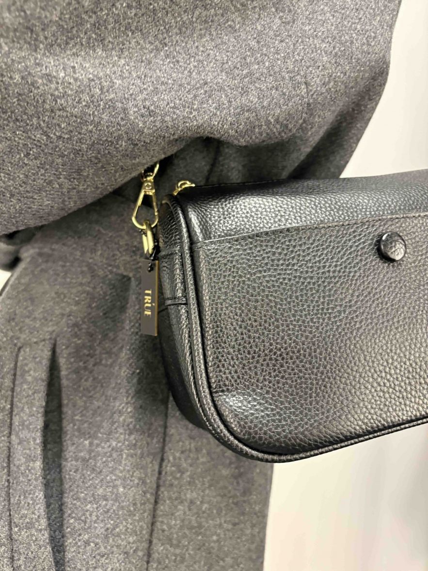 Skórzana mała torebka czarna o szerokim spodzie głęboka 100% skóra naturalna