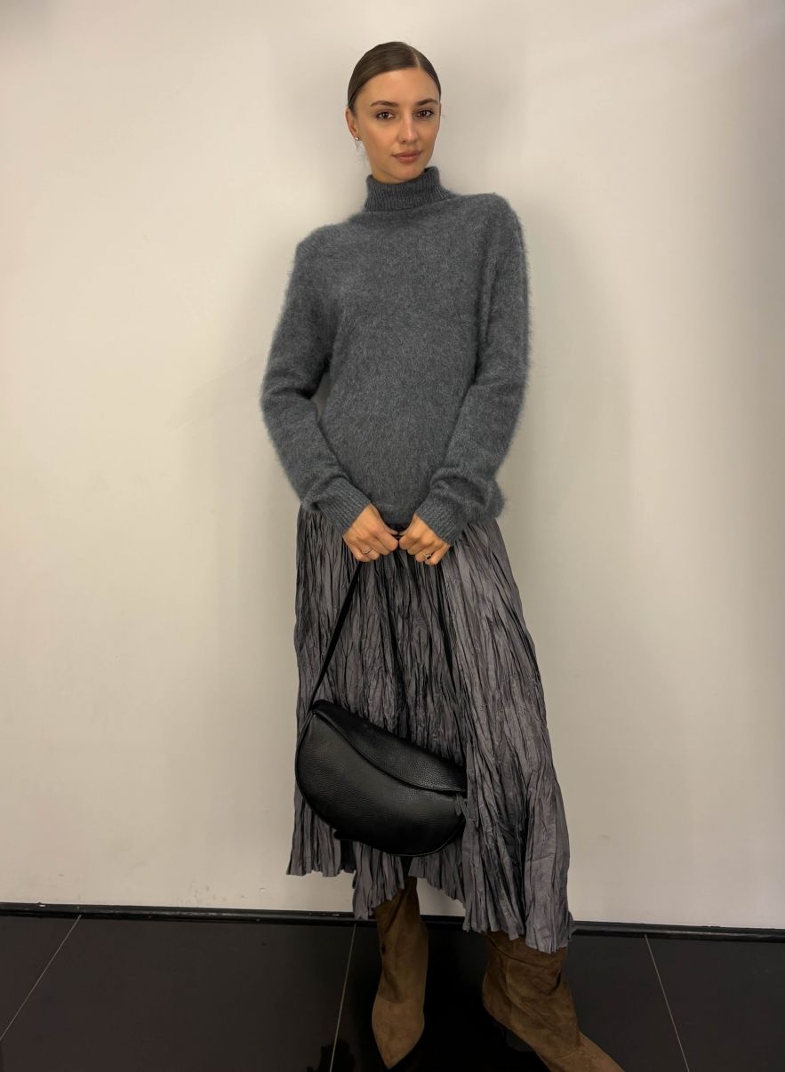 Skórzana czarna torebka średniej wielkości 100% skóra naturalna