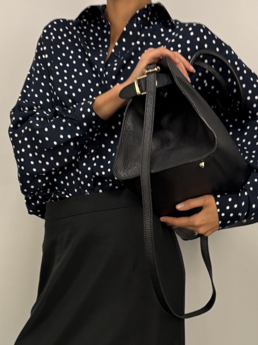 Duża Torebka skórzana czarna z podwójnymi uszami i długim paskiem 100% skóra naturalna