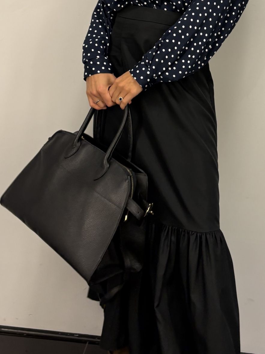 Duża Torebka skórzana czarna z podwójnymi uszami i długim paskiem 100% skóra naturalna