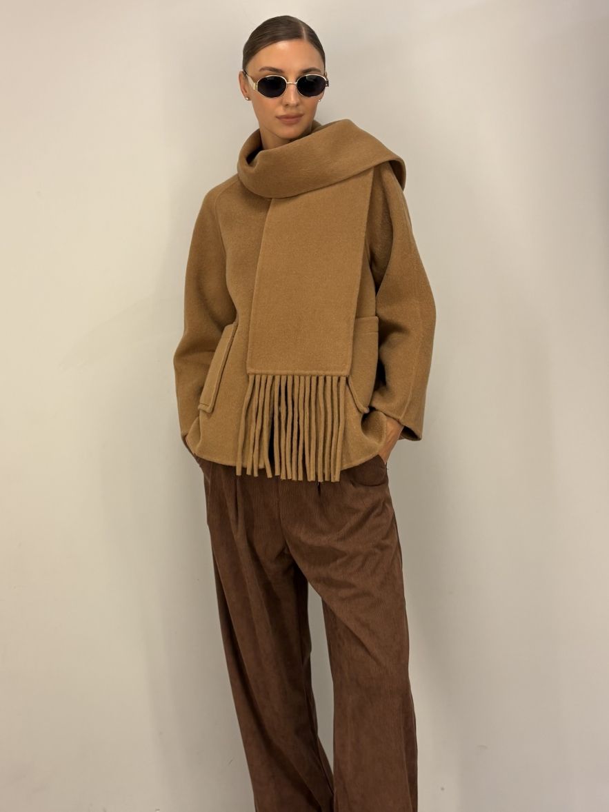 Kurtko płaszczyk wełniany camelowy karmelowy 100% Wełna z osobnym szalem w komplecie