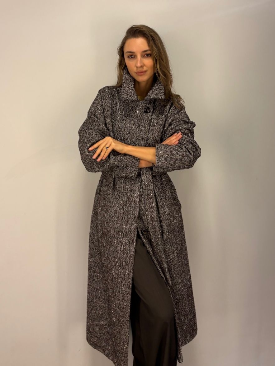 Wełniany oversize płaszcz kind of magic w jodełkę BUCLE brązowy