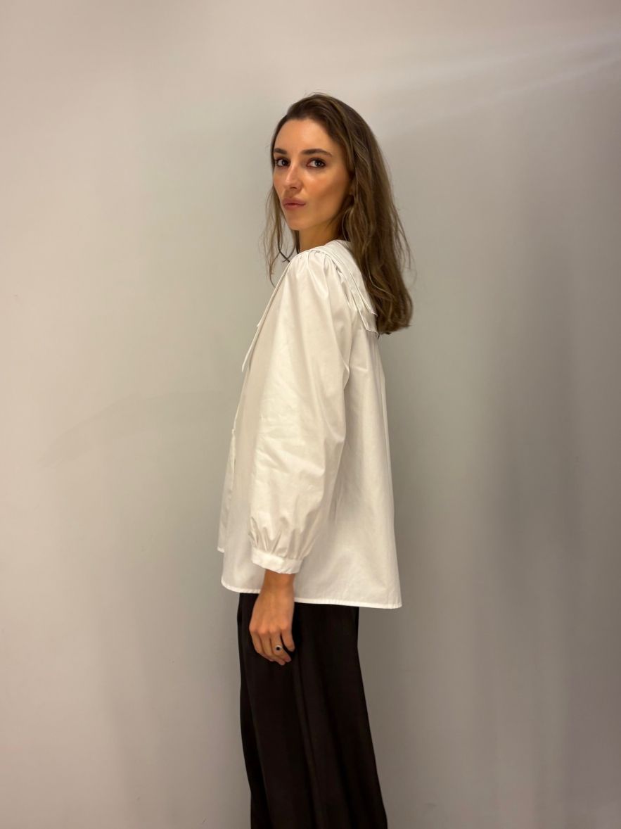 Nowa bawełniana 100% Koszula z mocno wydłużonym podwójnym kołnierzykiem