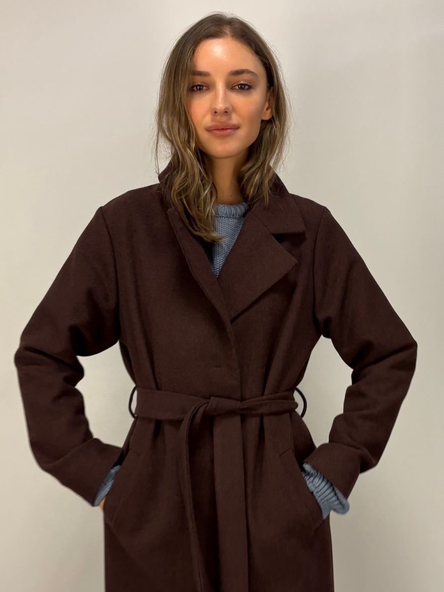 Płaszcz wełniany czekolada burgund wąski wyszczuplający DREAM 