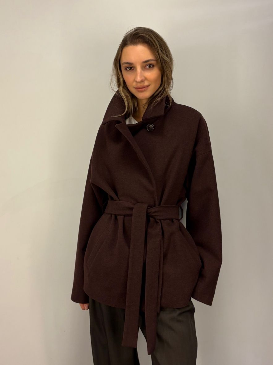 Wełniana czekoladowa kurtka krótki Płaszczyk w ciemnym burgundowym brązie 100% wełny z paskiem 