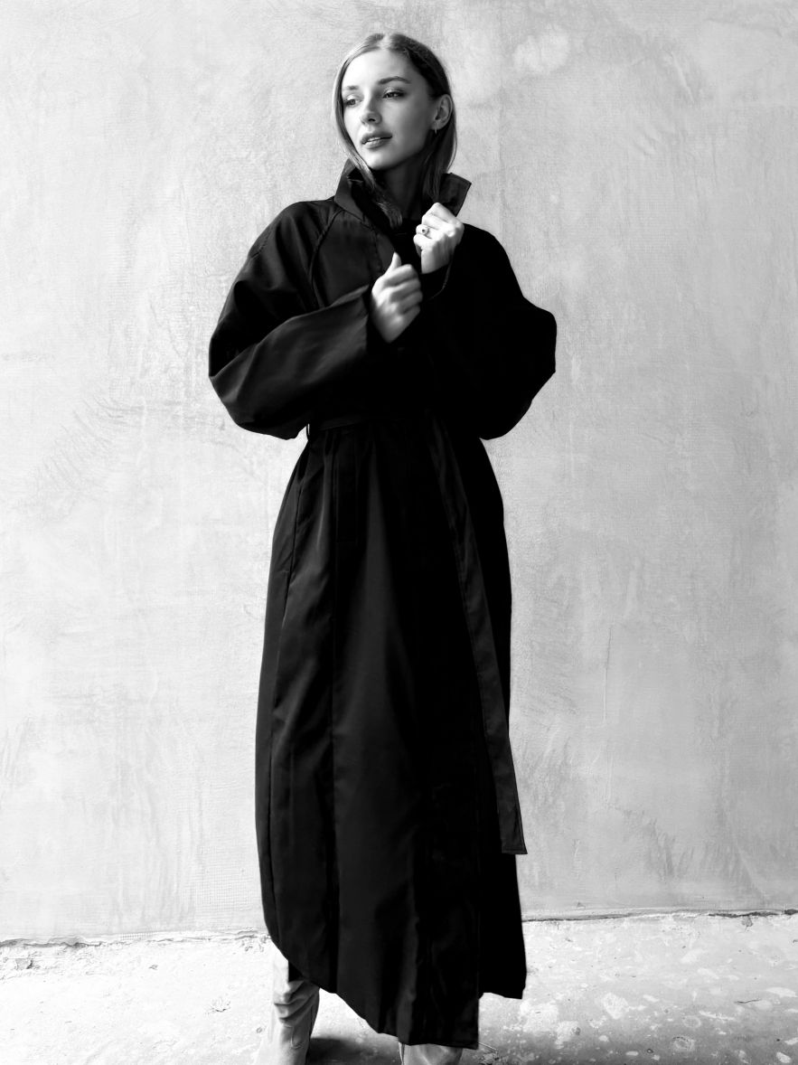 Czarny płaszcz oversize trench ze stójką bawełniany na guziki 