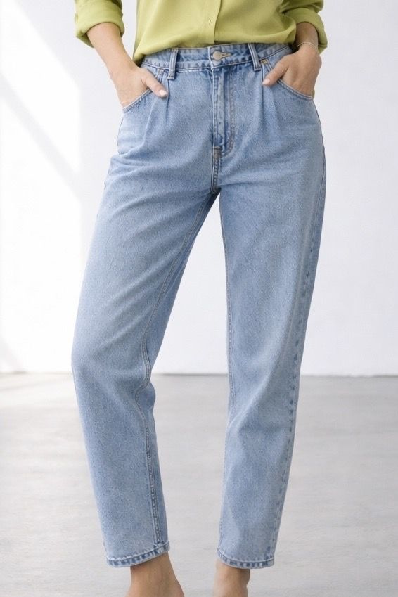 Bawełniane spodnie dżinsowe jasny niebieski kolor 