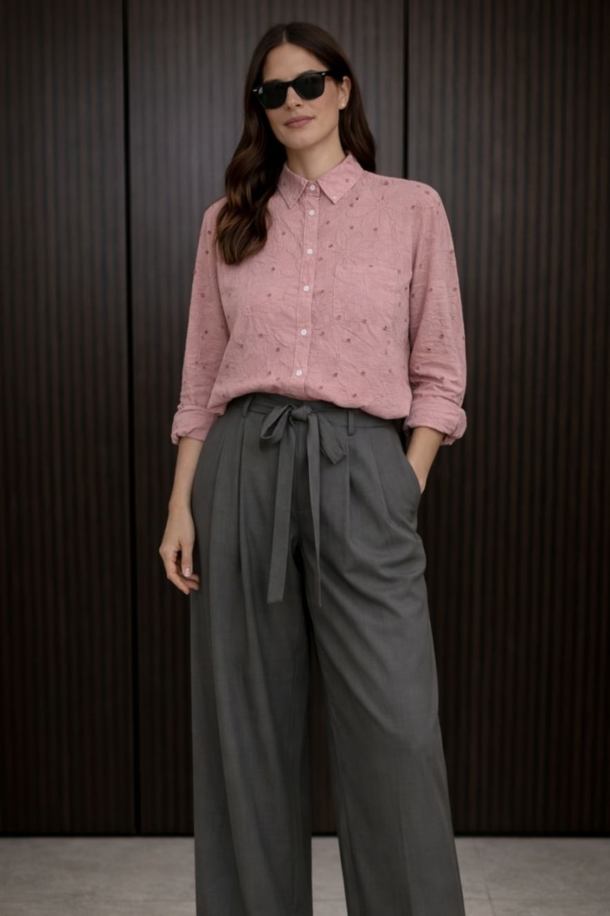 Bawełniana ażurowa różowa koszula z kołnierzykiem