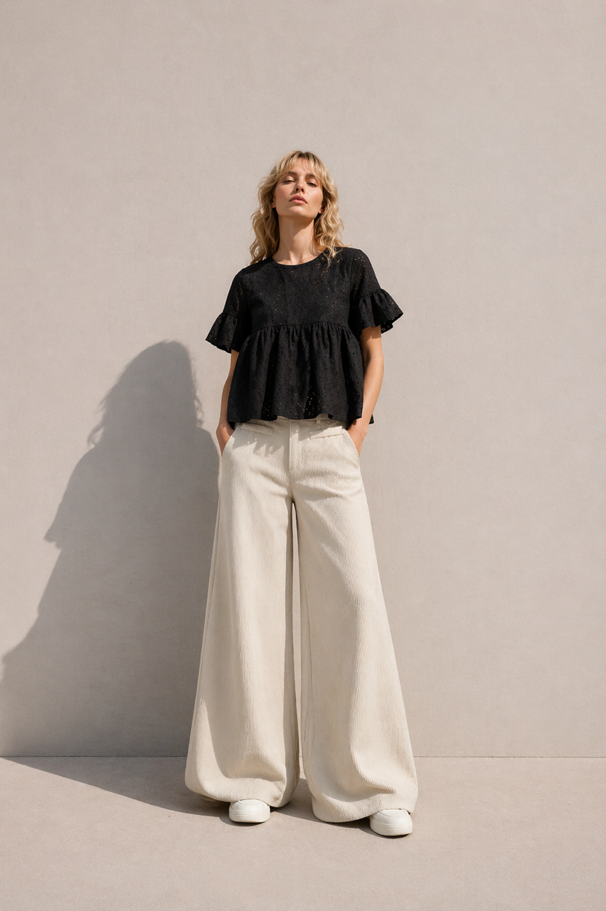 Spodnie KREMOWE sztruksowe szerokie z zakładkami i suwakiem 