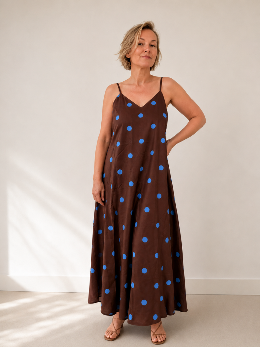 Sukienka brązowa w duże grochy niebieskie