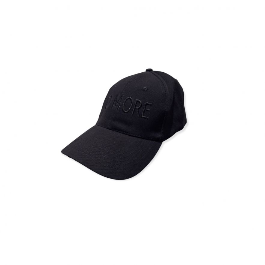 Bawełniana czarna czapka z daszkiem z haftem NO MORE