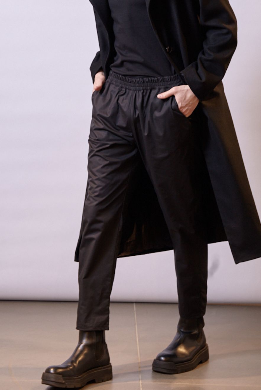 Czarne męskie bawełniane spodnie w gumkę Loose Shine Bawełna 100% włoska